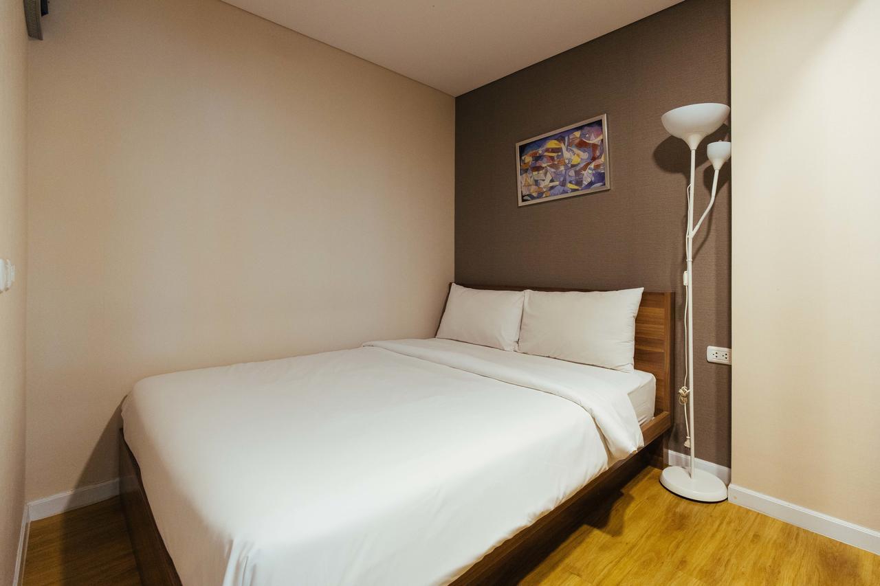 Roomme Hospitality Nang Linchee Branch 4*