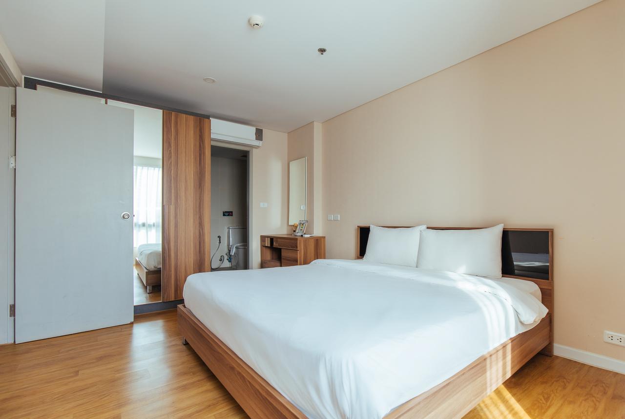 Roomme Hospitality Nang Linchee Branch 4* Bangkok