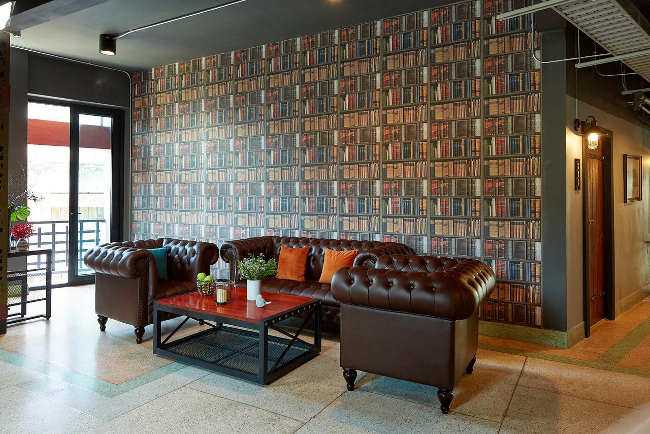 W22 By Burasari Hotel