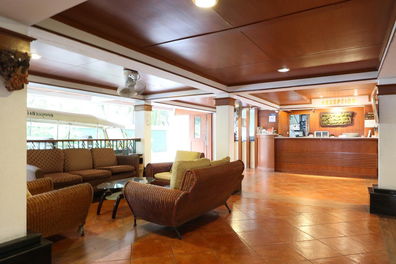 Royal Ivory Sukhumvit Nana Khách sạn