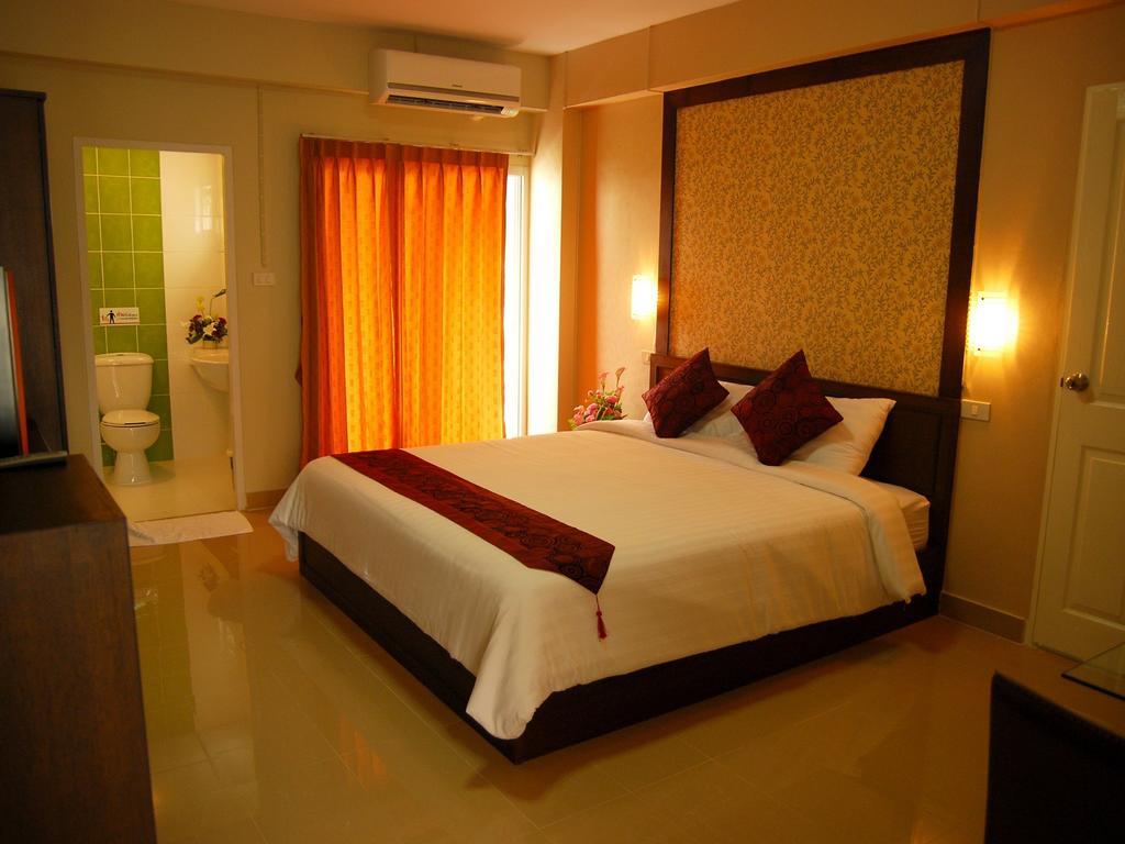 P Park Suvarnabhumi Hotel 3*