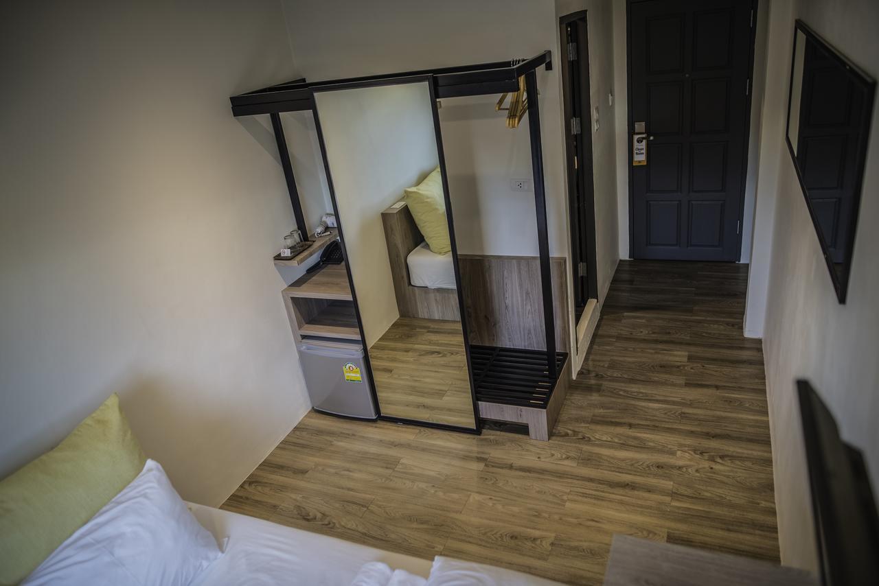 Jam Albergue