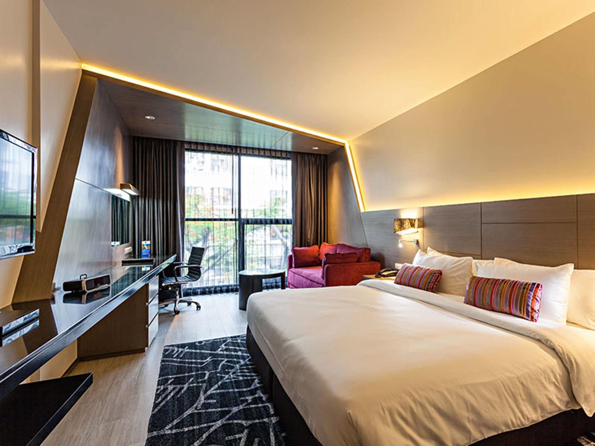 Hotell Hyatt Place Sukhumvit 1 4*