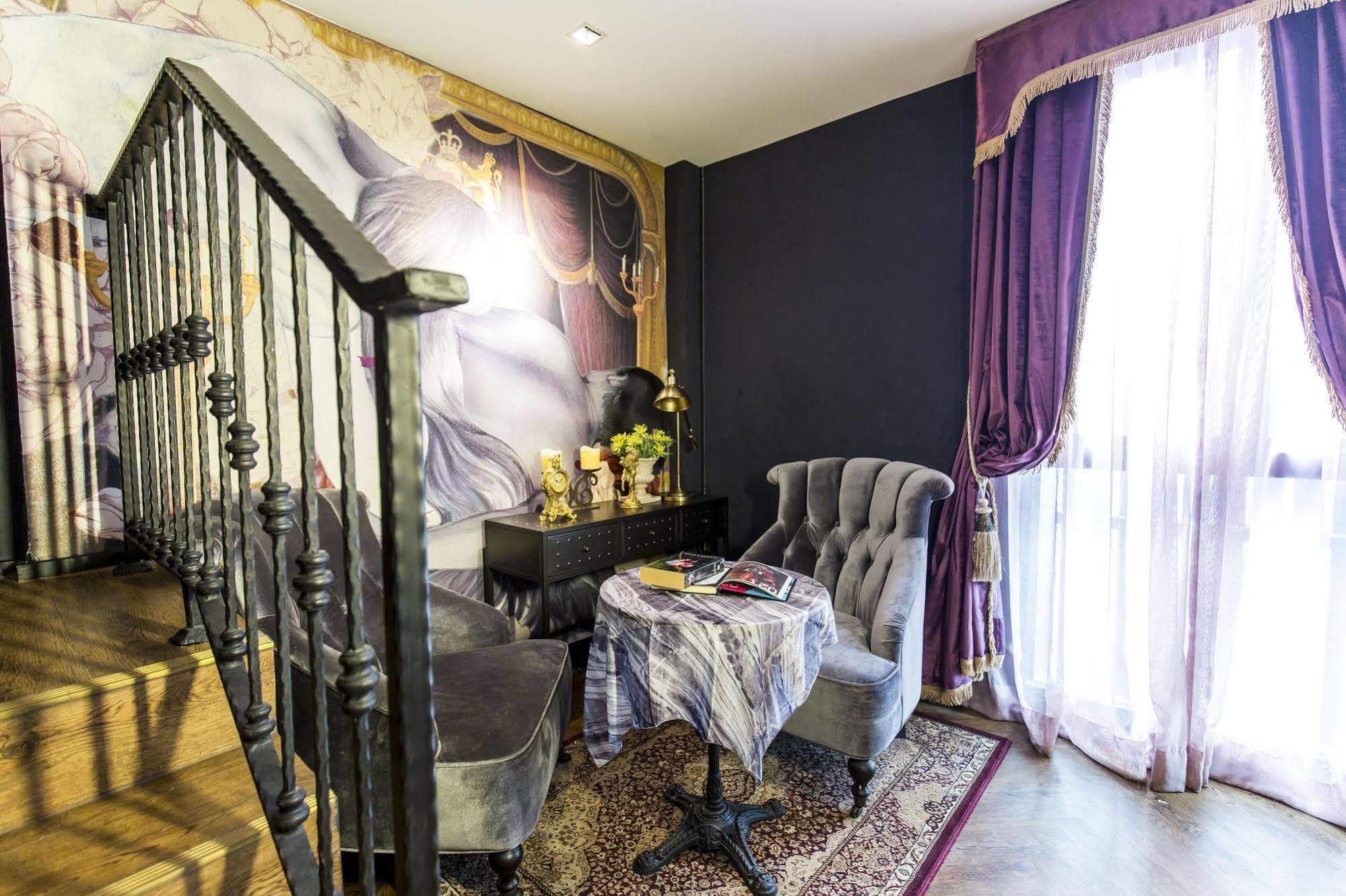 Hotel Playhaus Thonglor Bangkok
