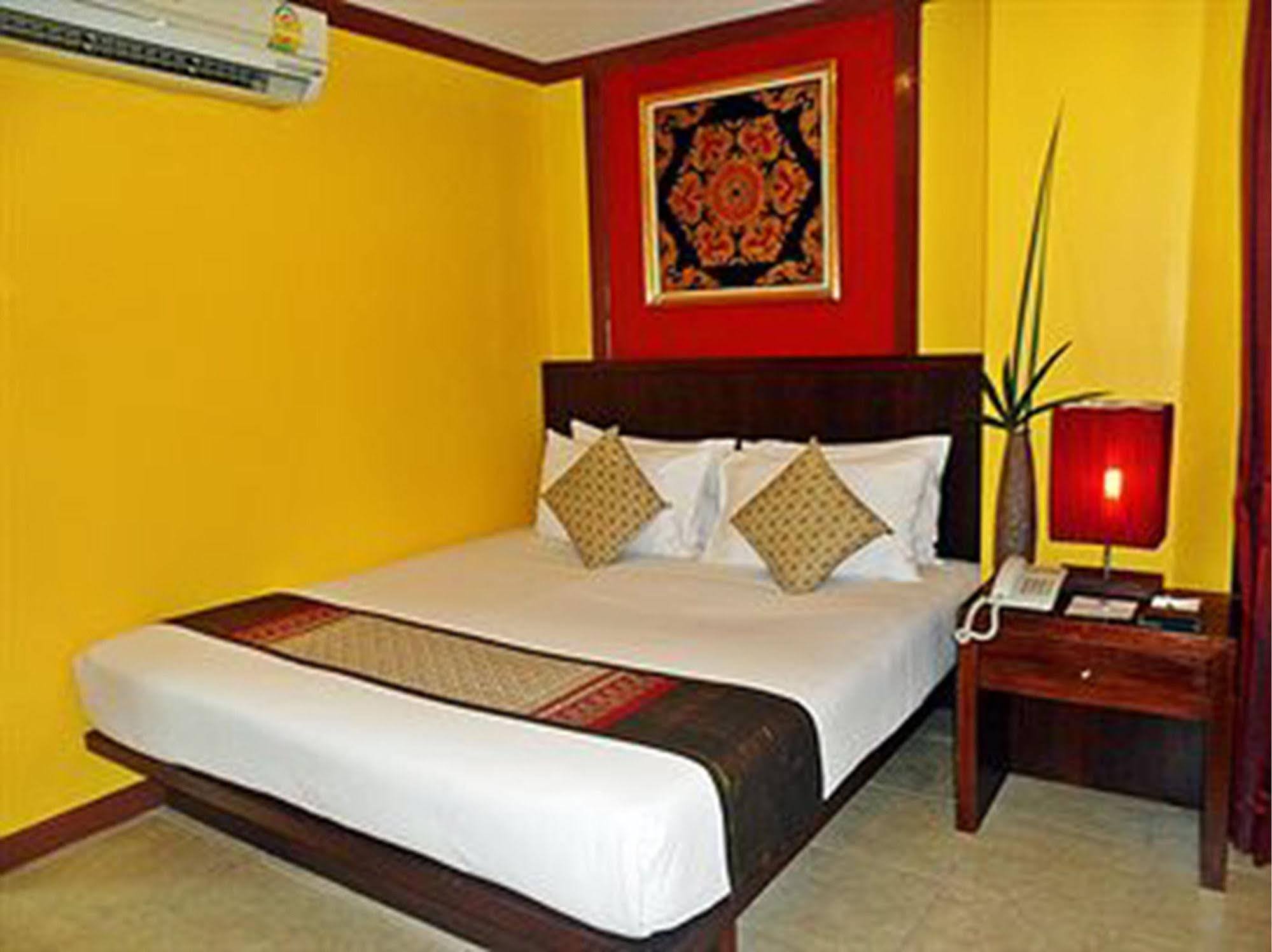 Hotel Oyo 434 Boonsiri Place