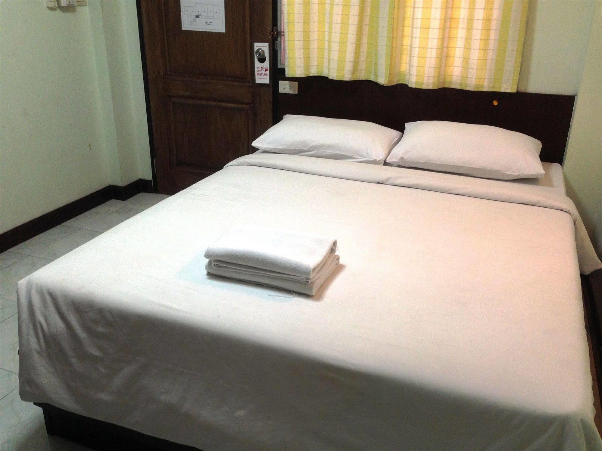 Rumah tetamu Amarin Bangkok