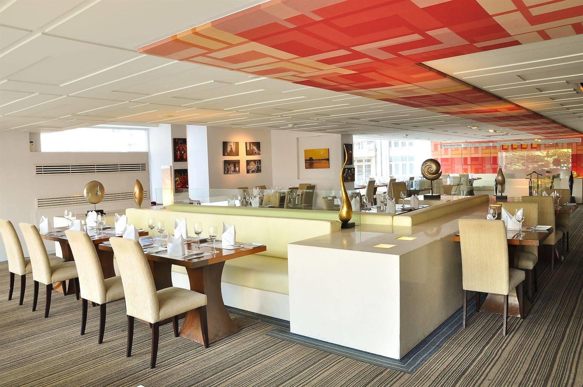 Le Fenix Sukhumvit 11 3* Banguecoque