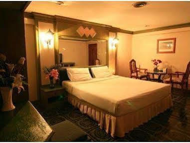 Hotel 13 Coins Airport Min Buri