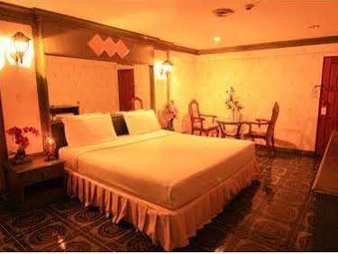 Hotel 13 Coins Airport Min Buri 3*