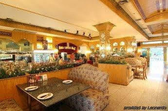 13 Coins Airport Min Buri 3* Bangkok