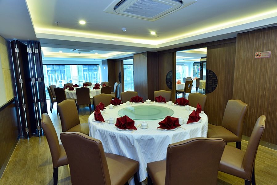 Royal Hotel