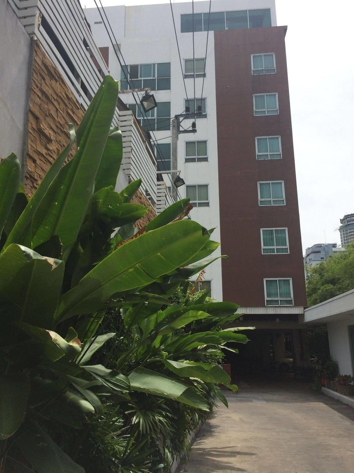 Sathorn Grace Serviced Aparthotel 4*