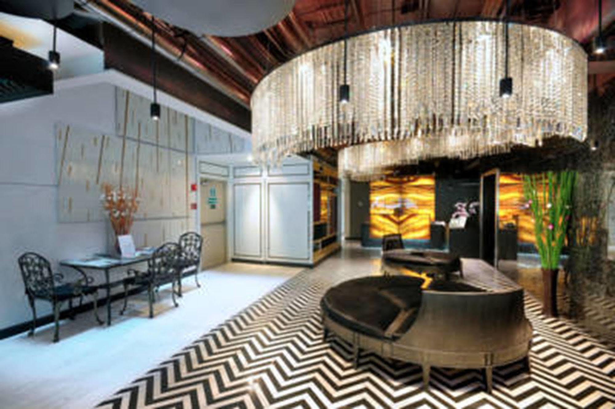 Aspira Skyy Sukhumvit 1 Bangkok