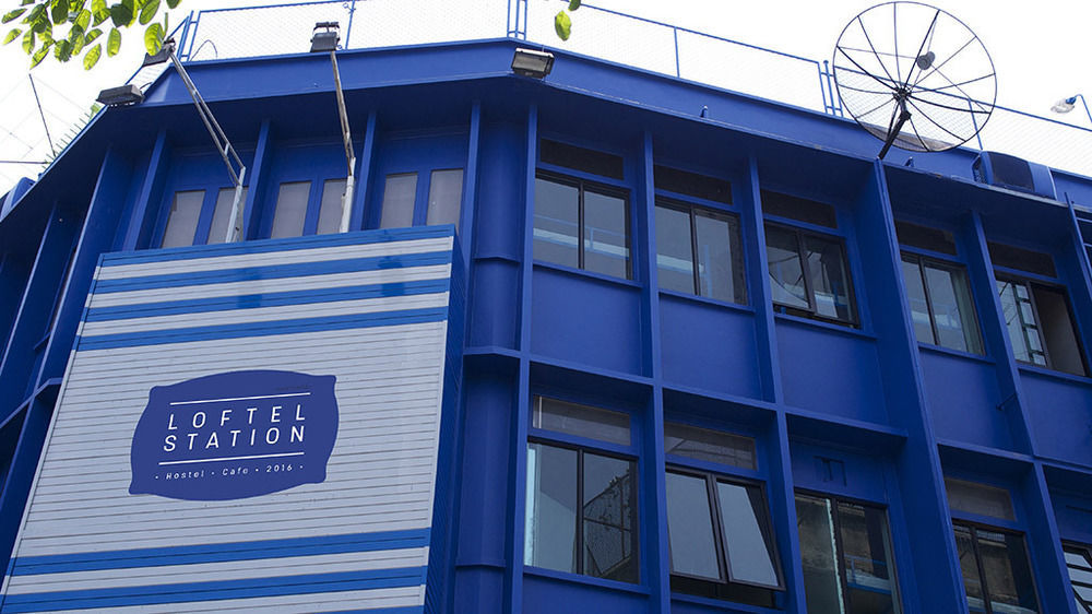 Hostal Loftel Station *