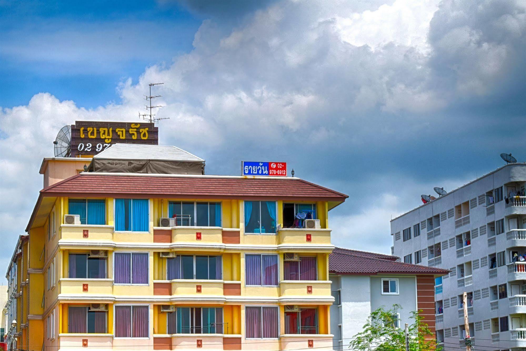 Aparthotel Benjaratch Boutique 2*
