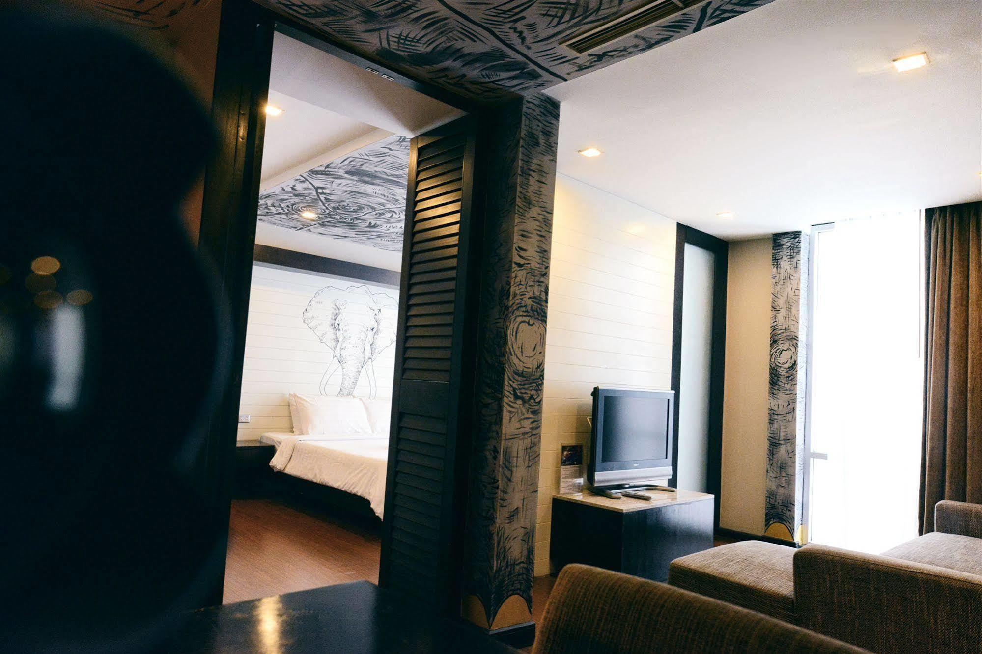 Vacio Hotel 3*