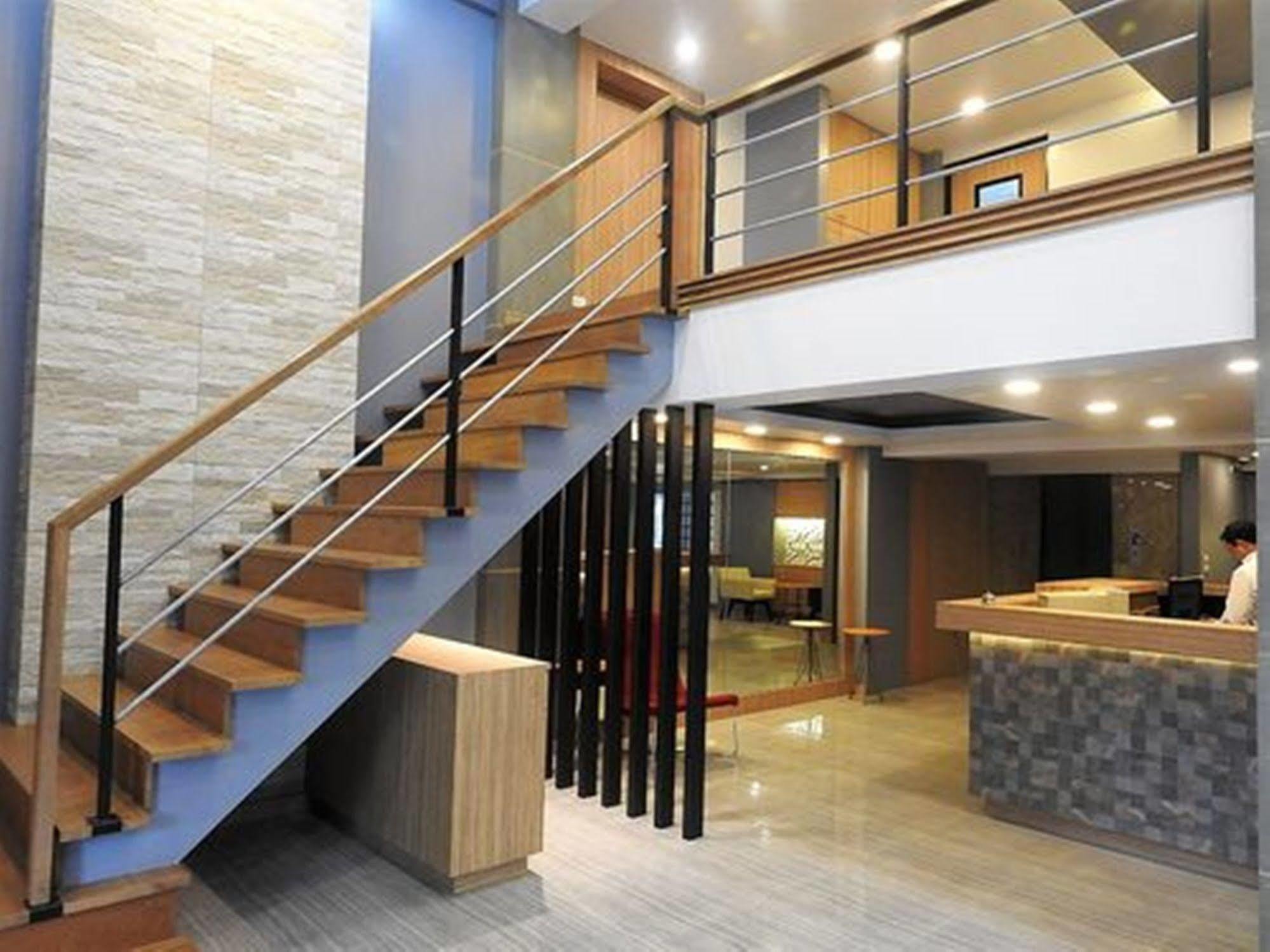 Khách sạn G Boutique Silom