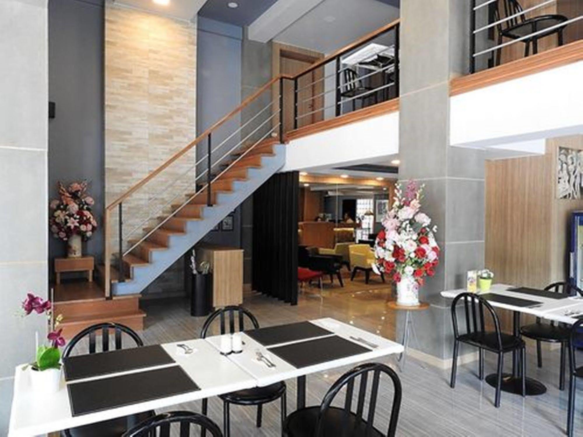 G Boutique Silom Khách sạn