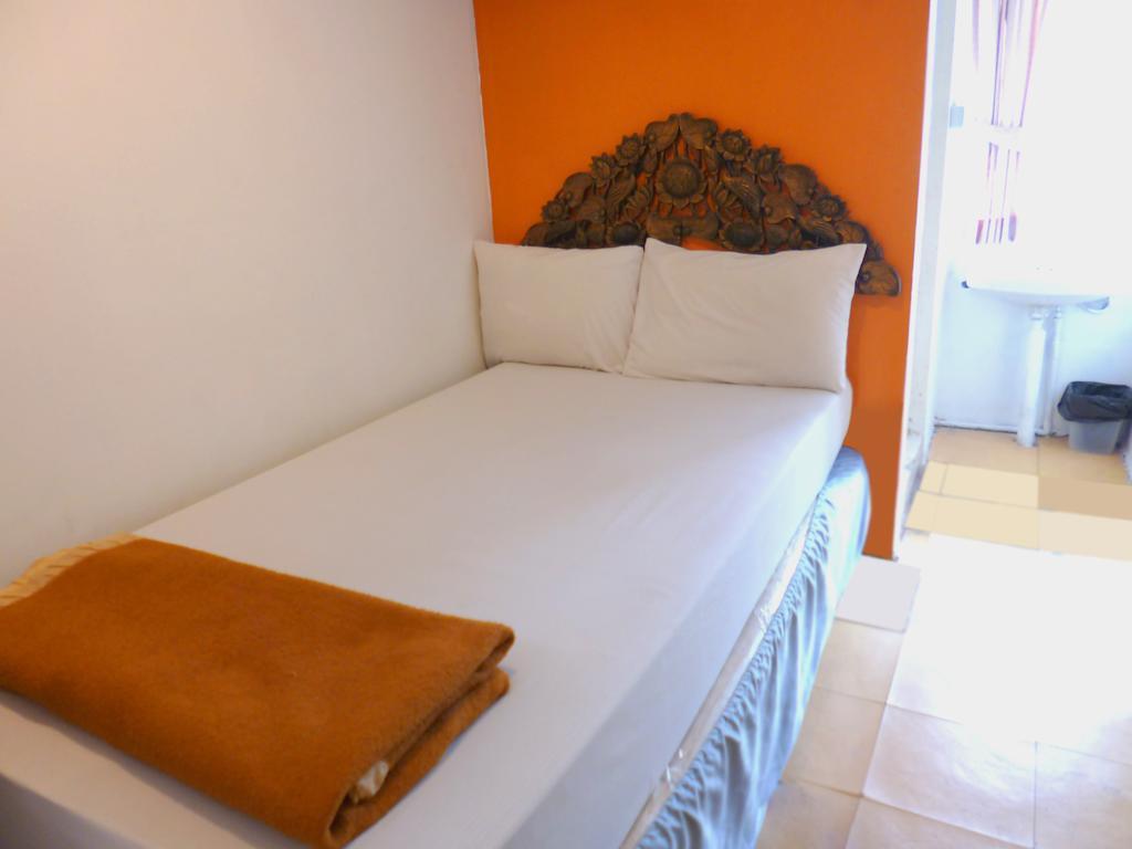 Sawasdee Welcome Inn Hostel *