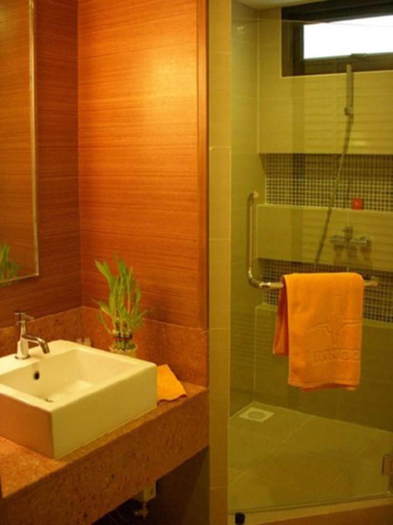 Tango Vibrant Living - Sha Extra Hotel Bangkok