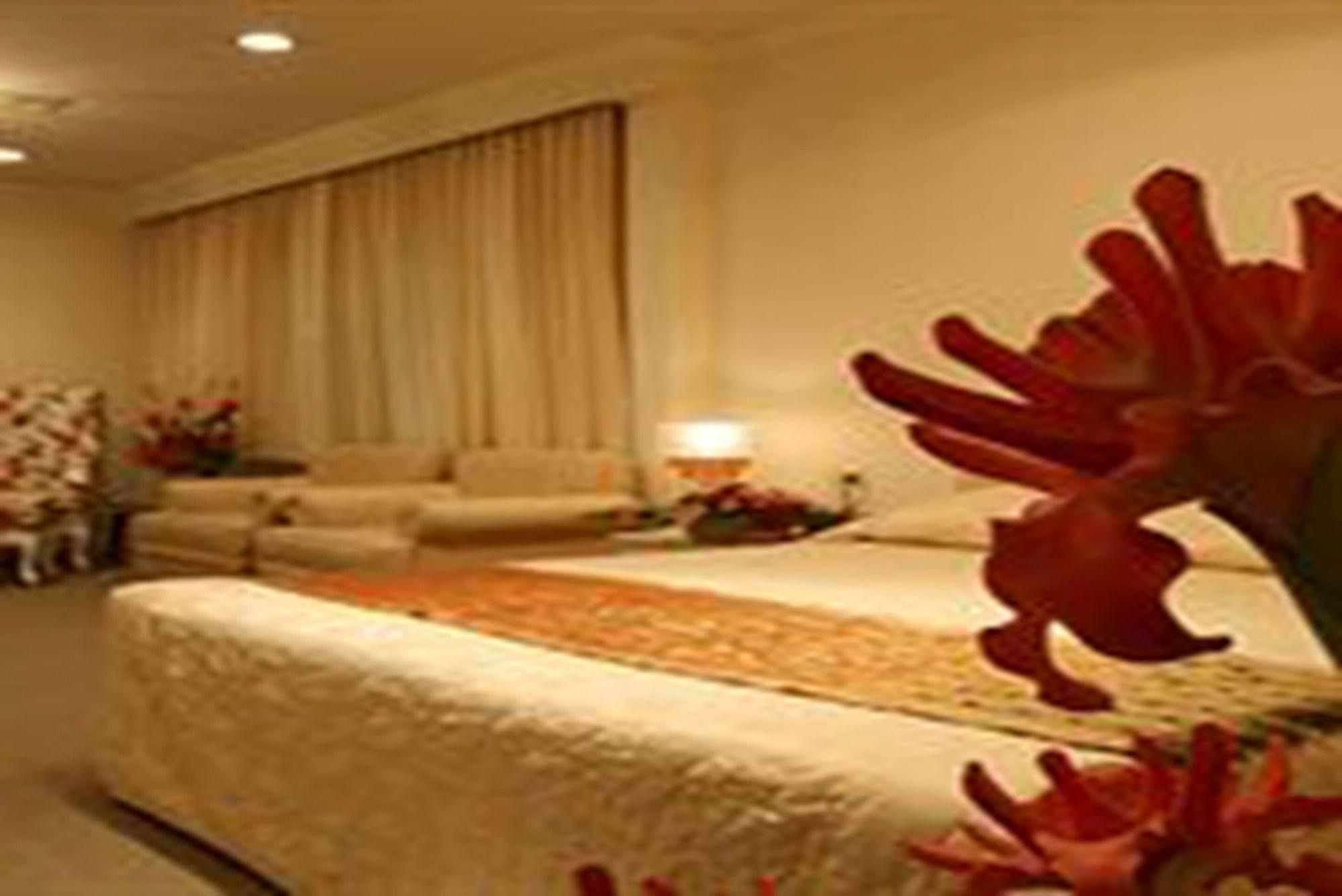 Pj Watergate Khách sạn