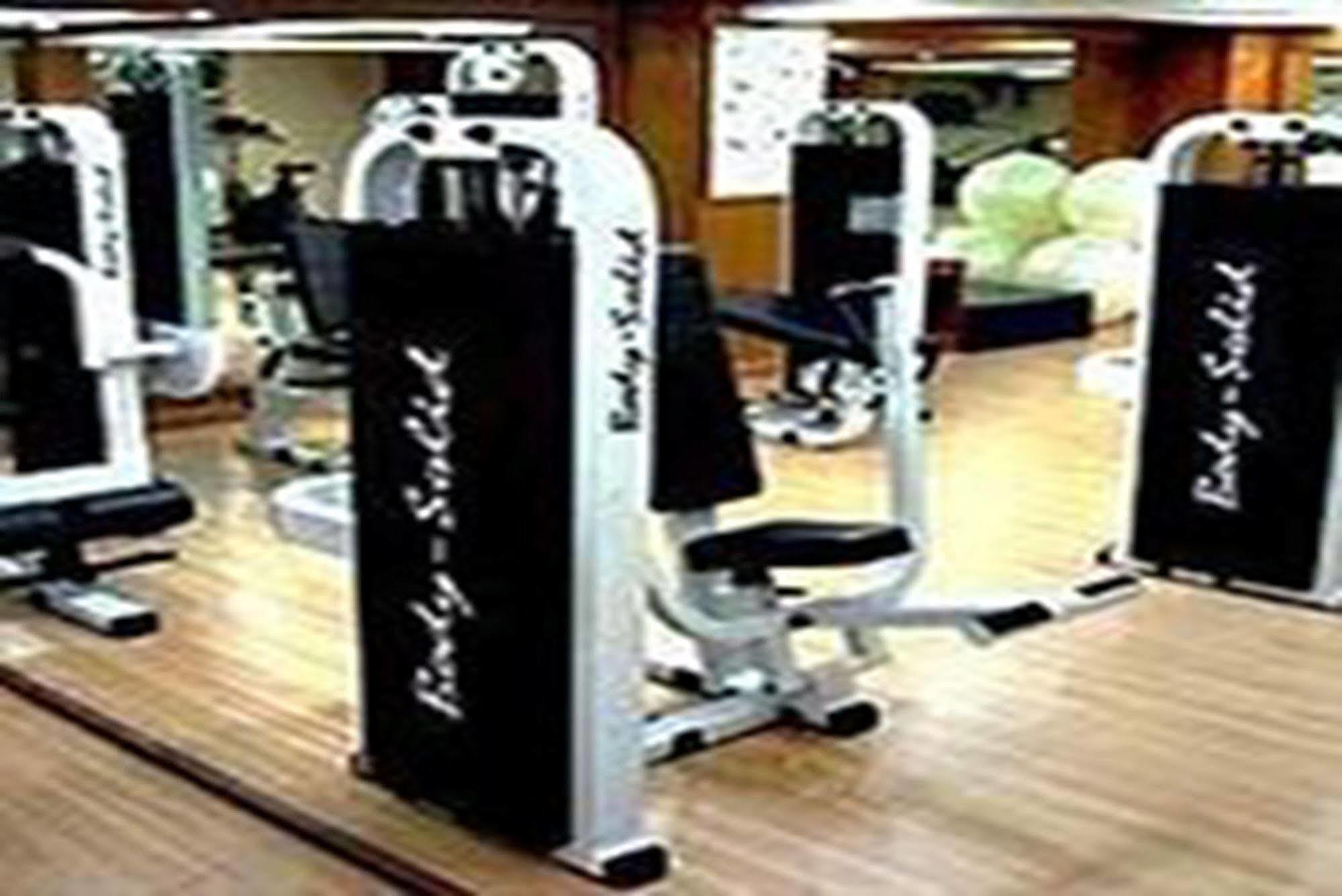 Khách sạn Pj Watergate 3*