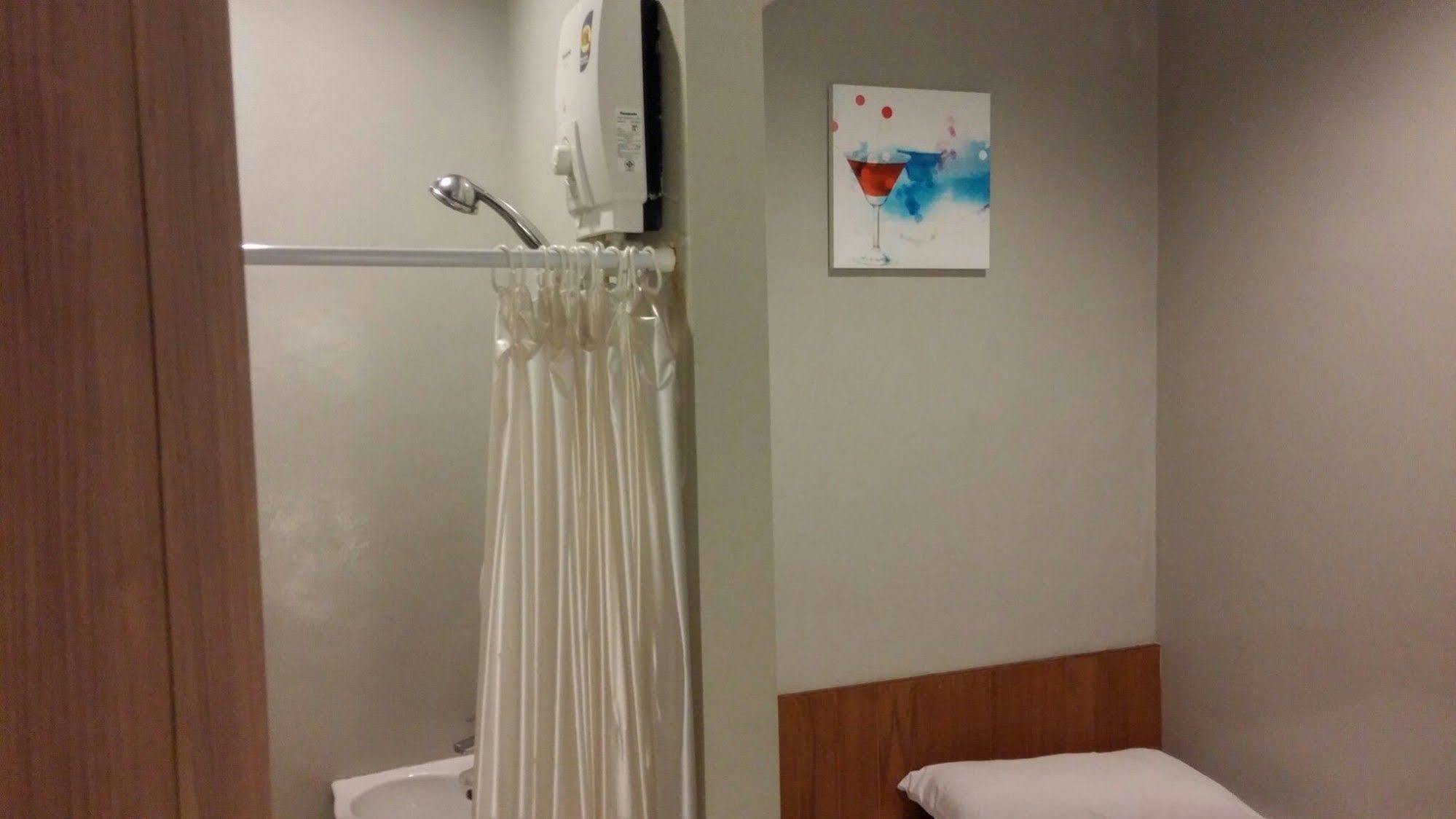 At One Hualampong 3* Bangkok