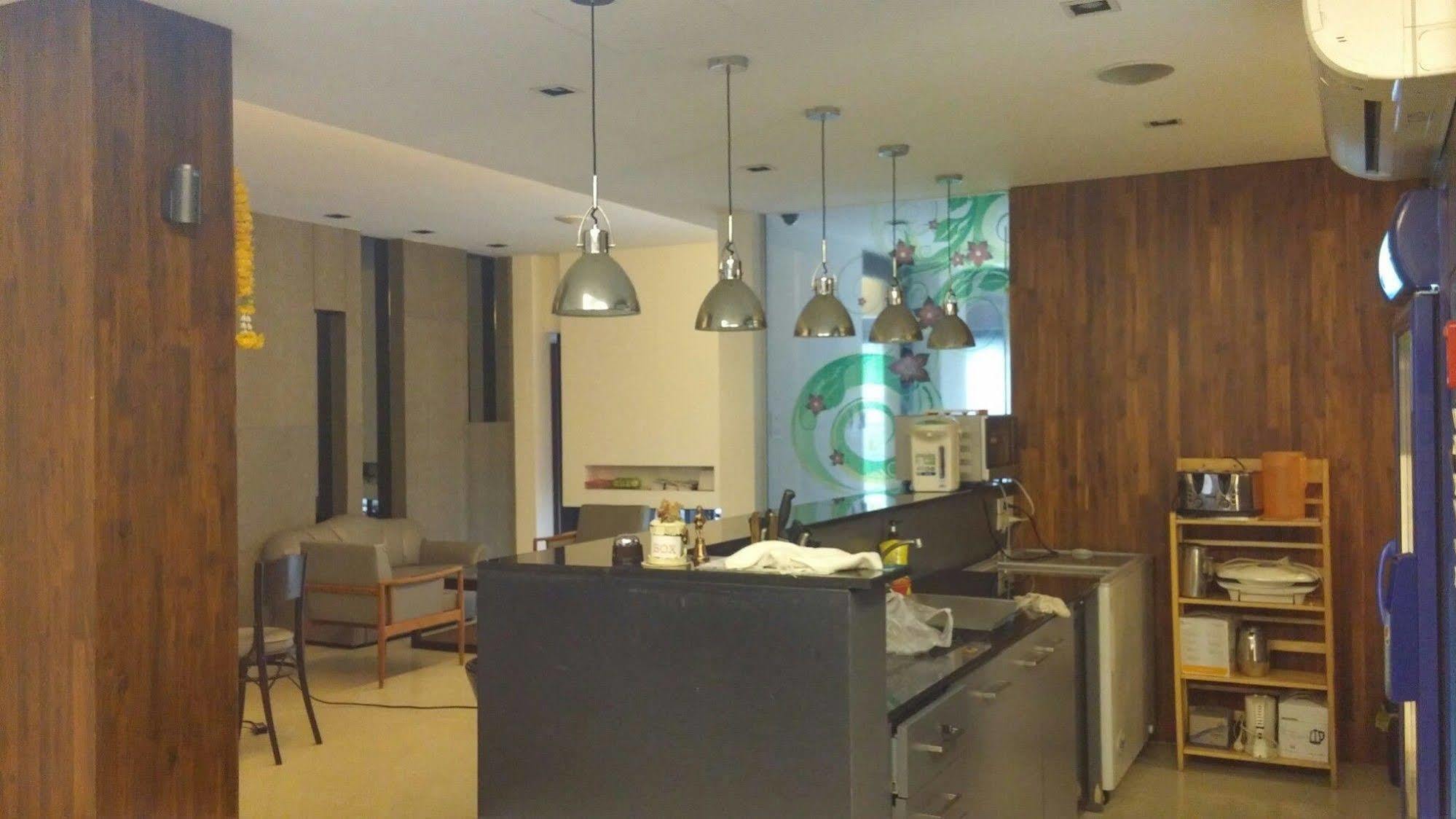 At One Hualampong 3* Bangkok
