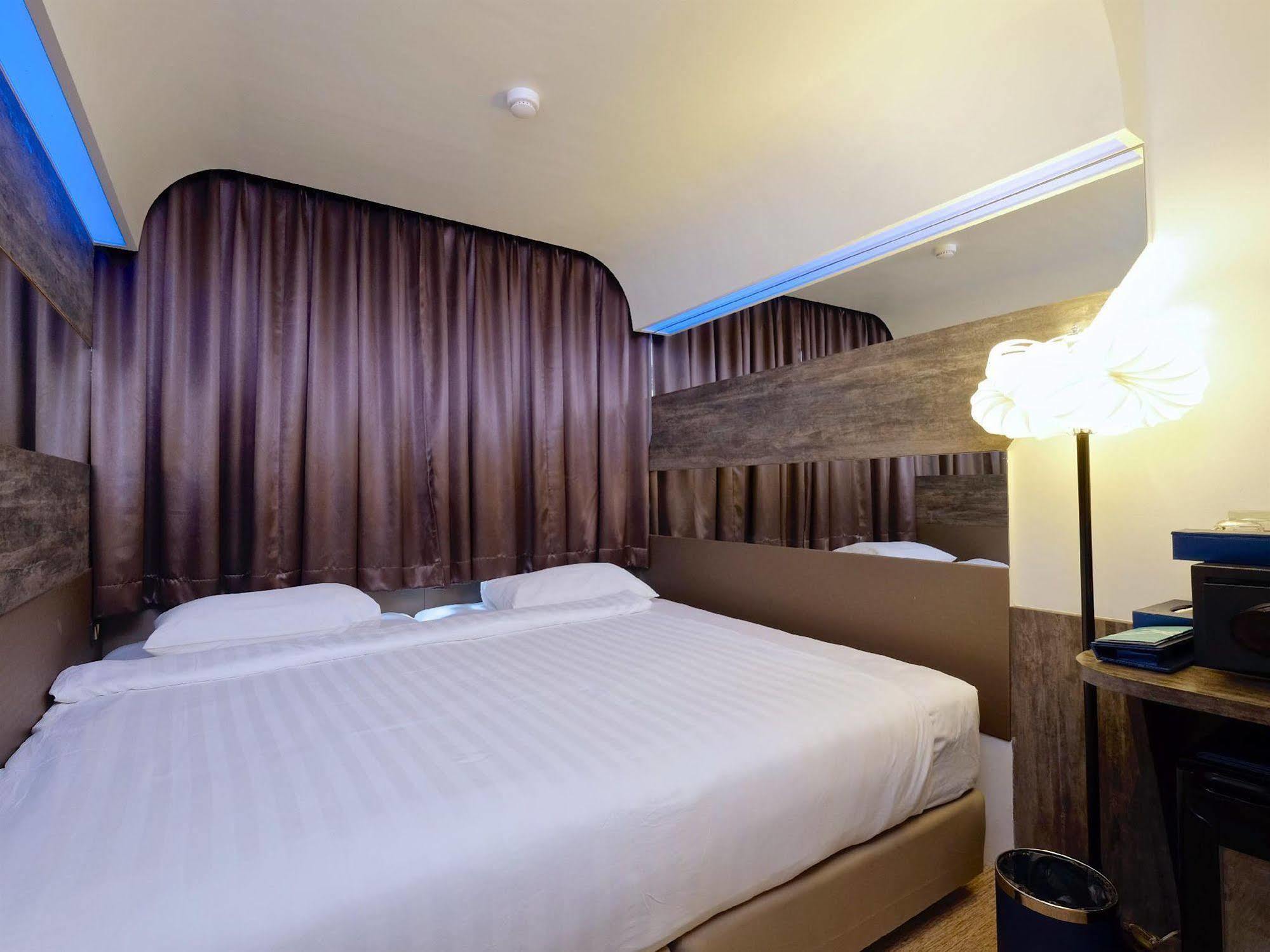 Hotel The Xtreme Bangkok