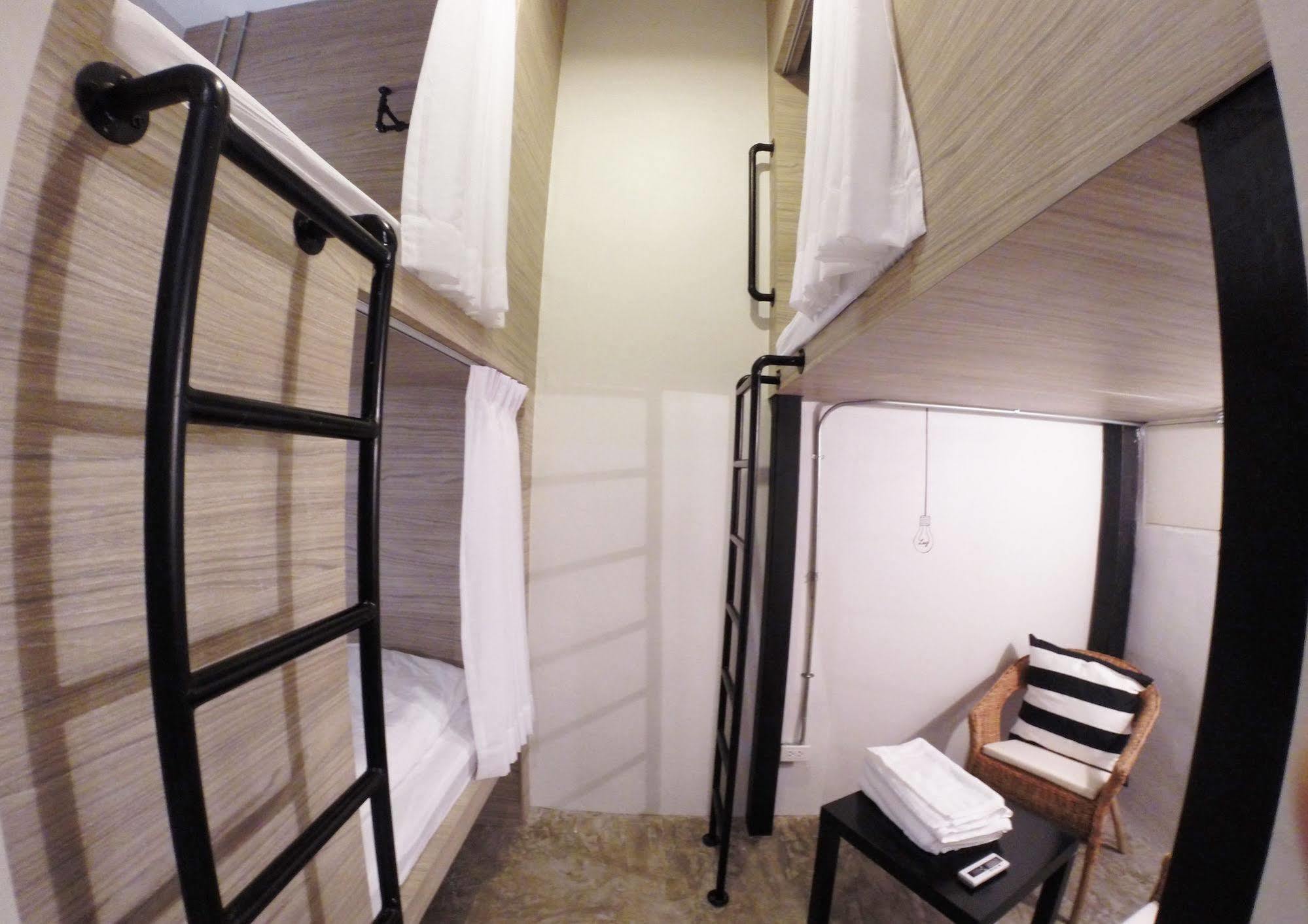 Slumber Soi 1 Hostel