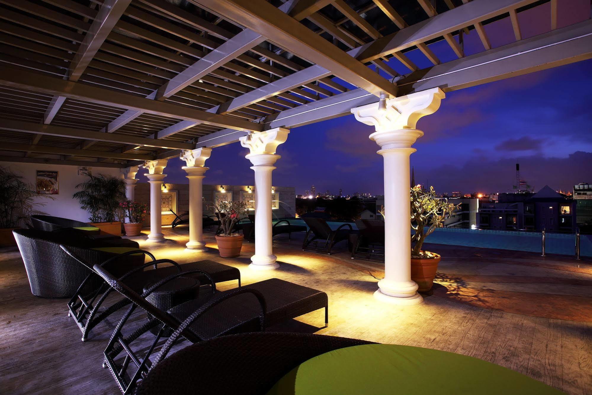 Hotel Chillax 4*
