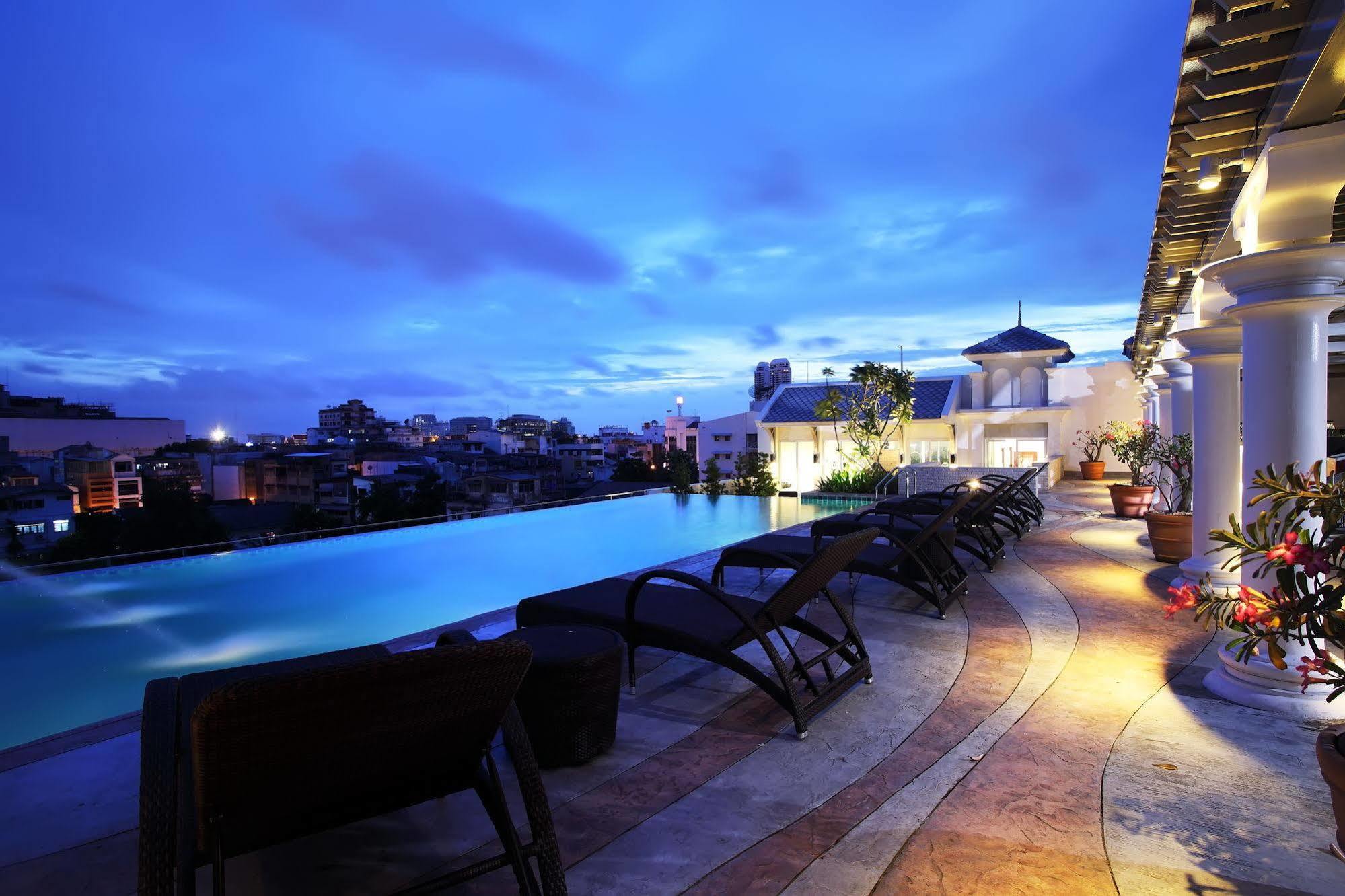 Chillax 4* Bangkok