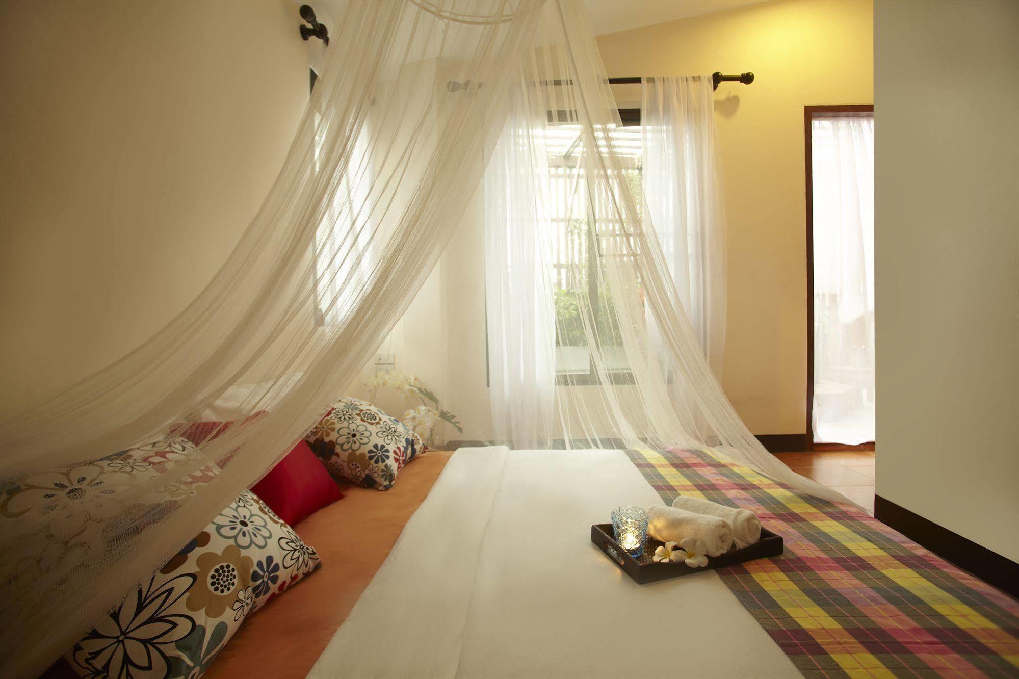 Hotel Super Oyo 484 Pannee Khaosan Sha Bangkok