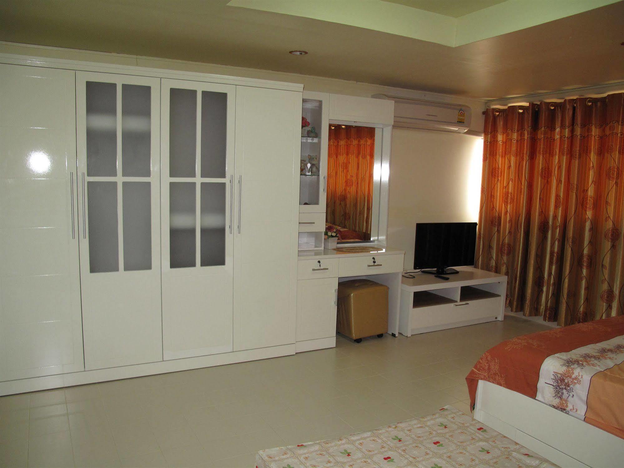 Sk Muang Thong Thani Aparthotel 3*
