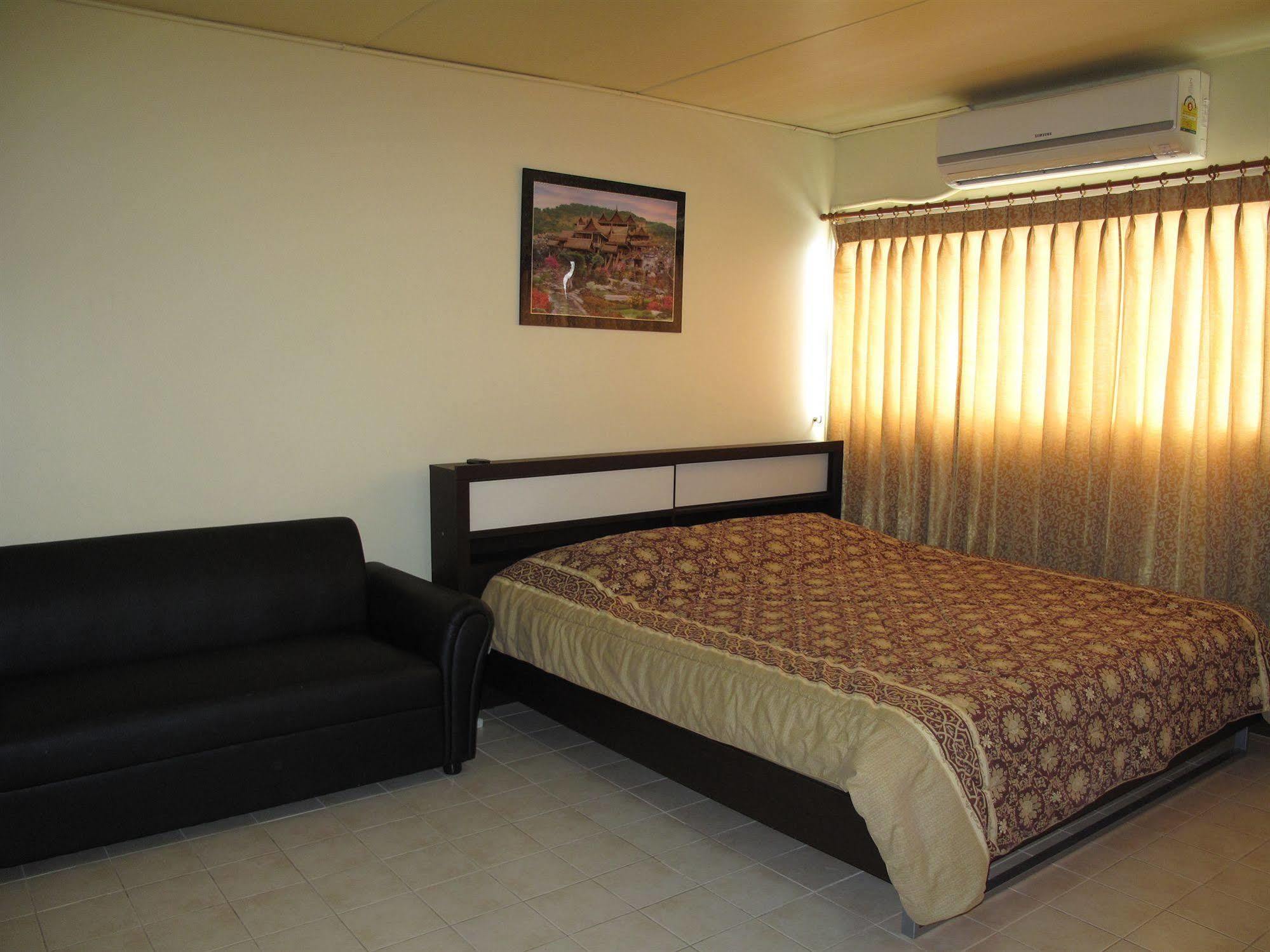 Sk Muang Thong Thani Aparthotel