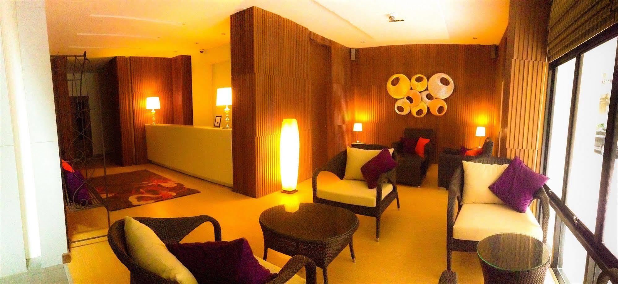 Hotell Icheck Gems Center Silom