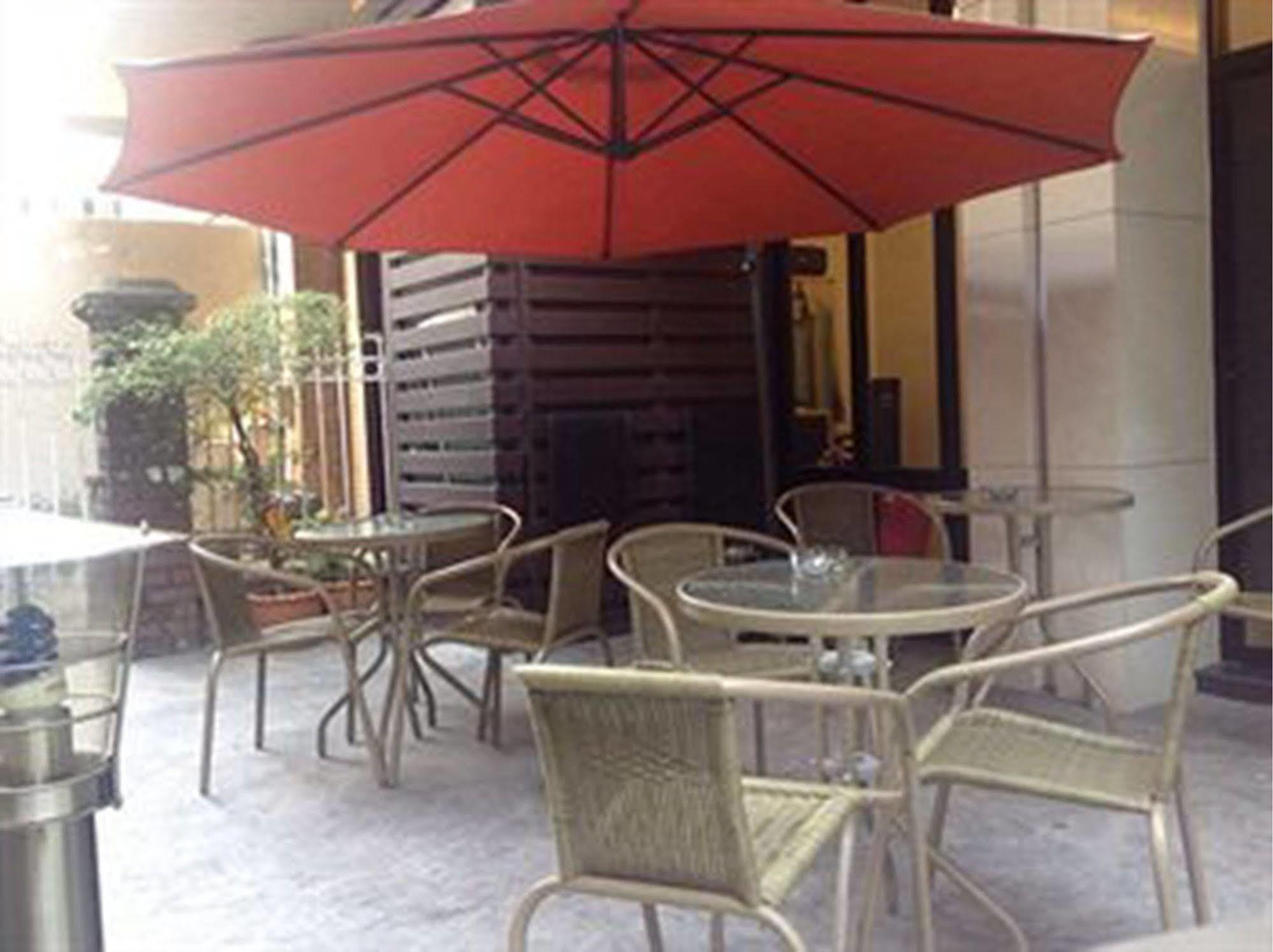Icheck Silom 3*