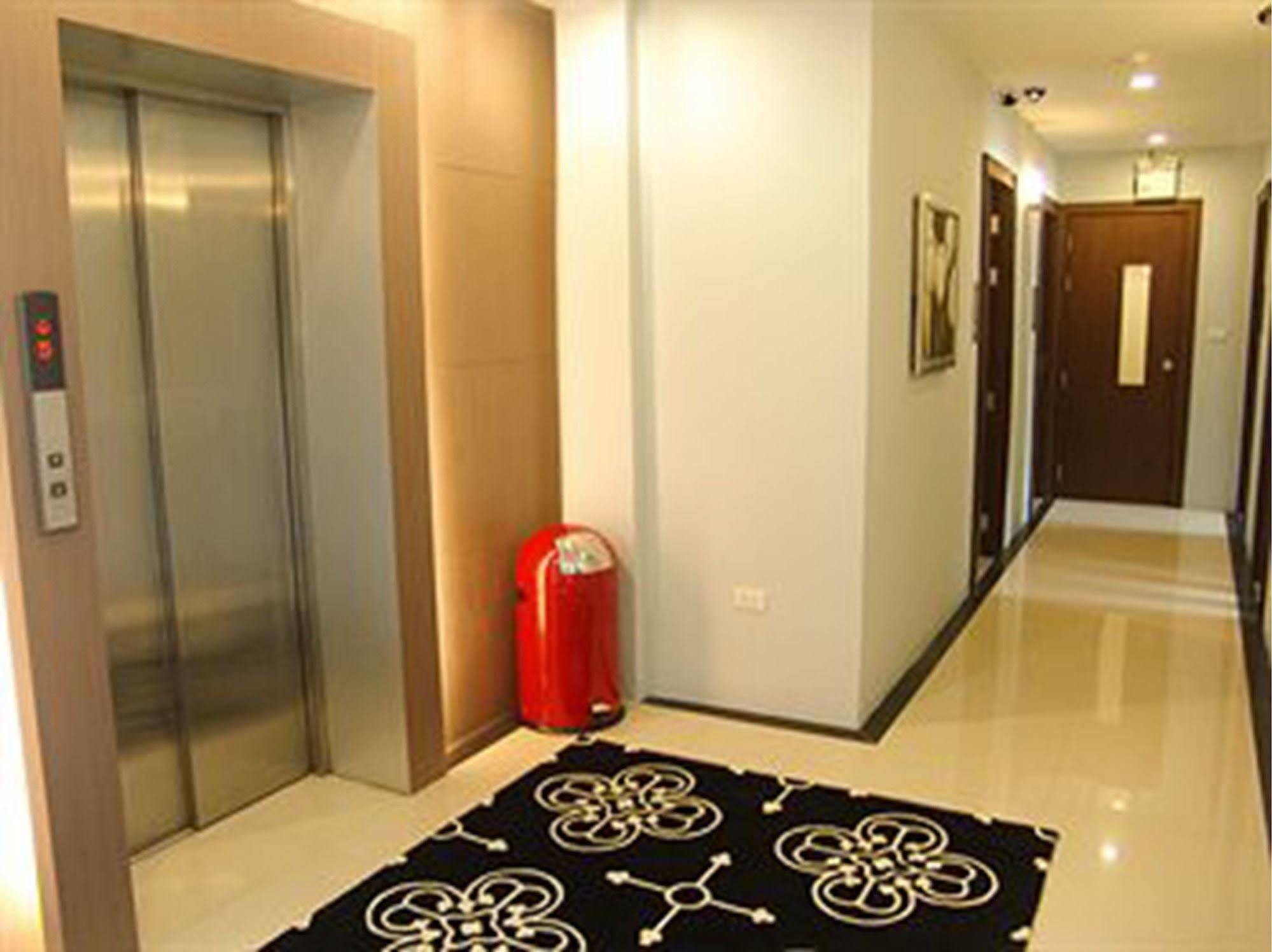 Icheck Gems Center Silom Hotell 3*