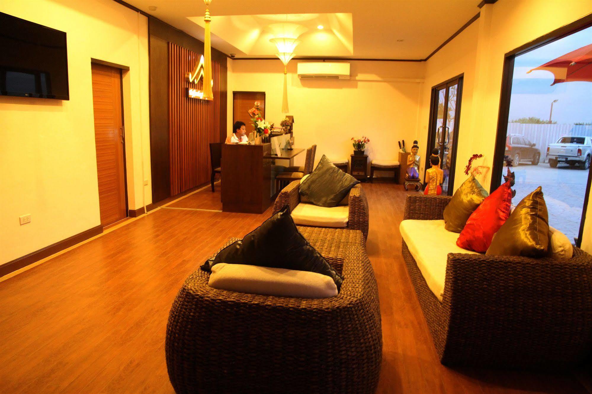 Ploykhumthong Boutique Resort Bangkok