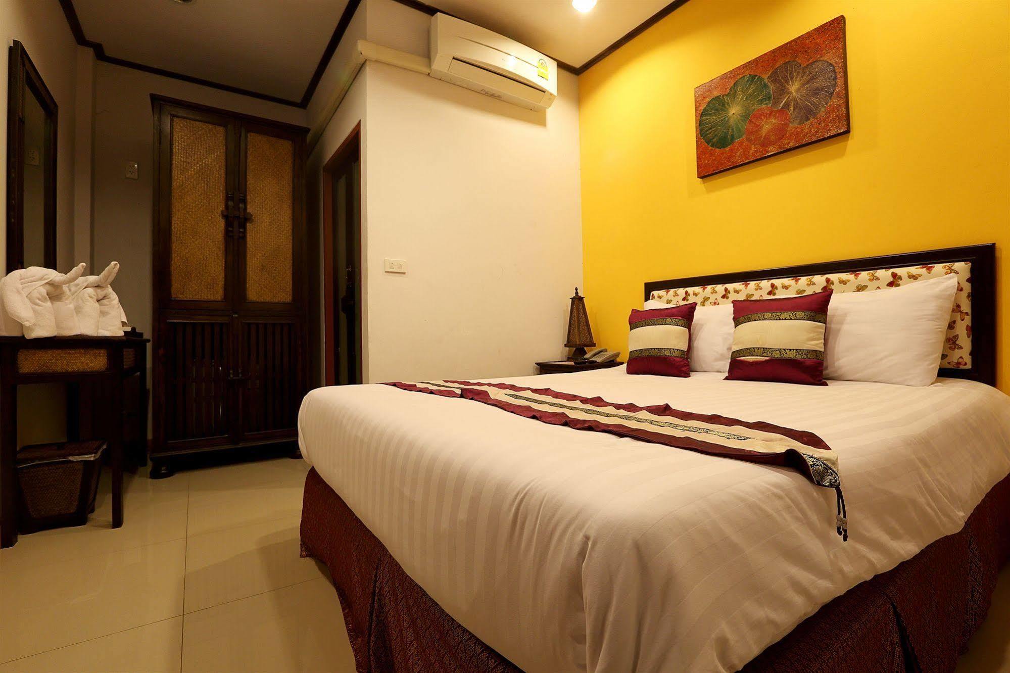 Ploykhumthong Boutique Resort Bangkok