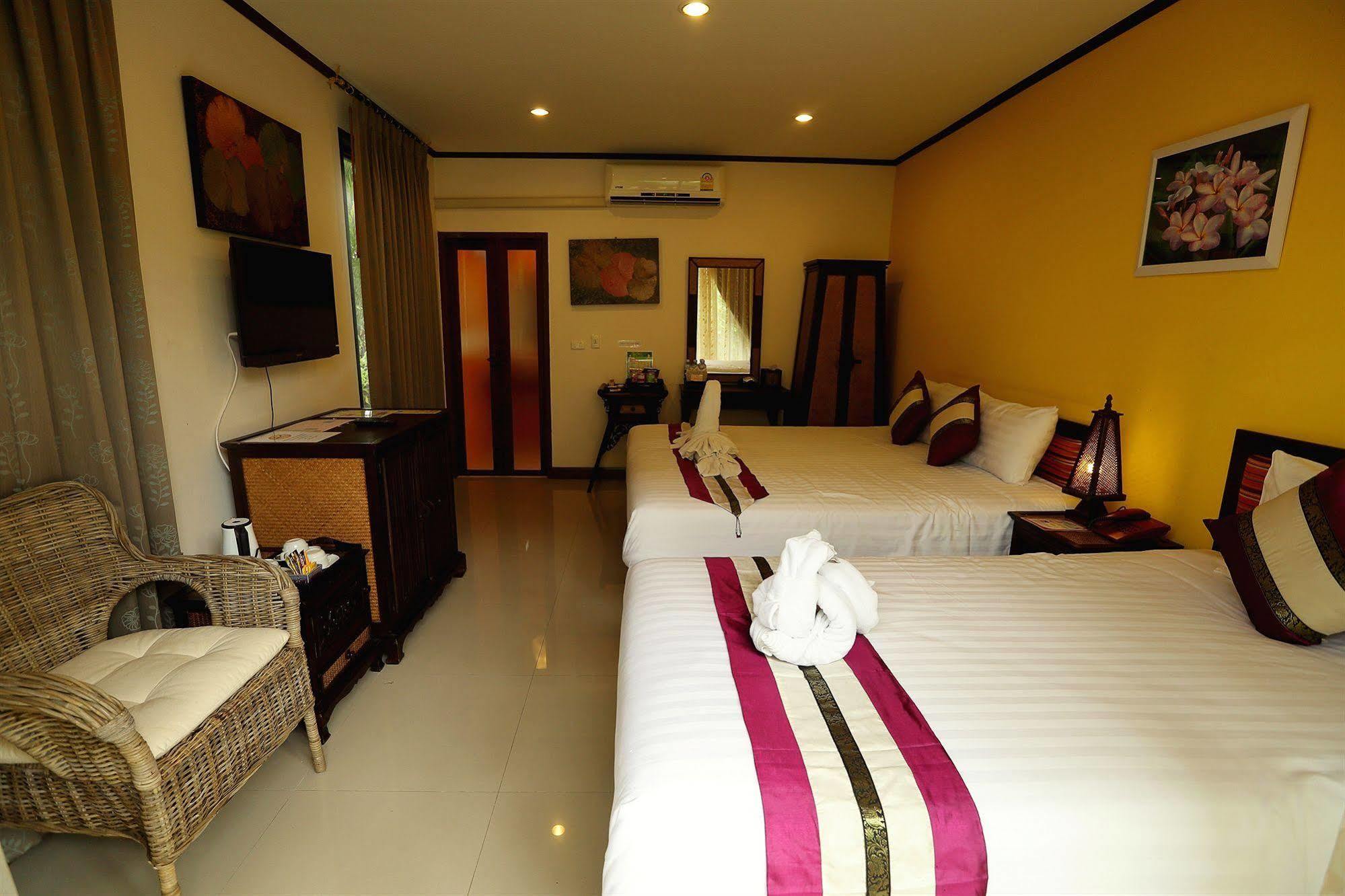 Resort Ploykhumthong Boutique 4*