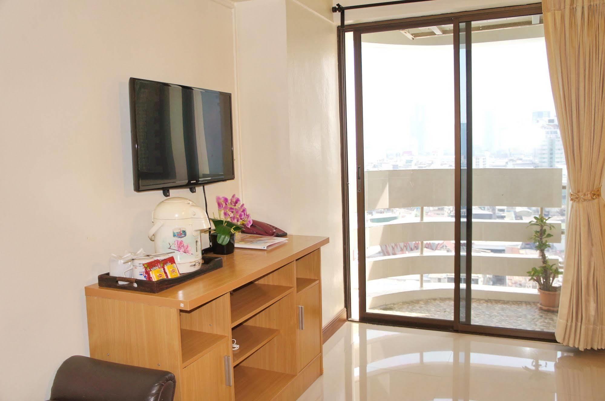 Hotel The Nest Serviced 3*