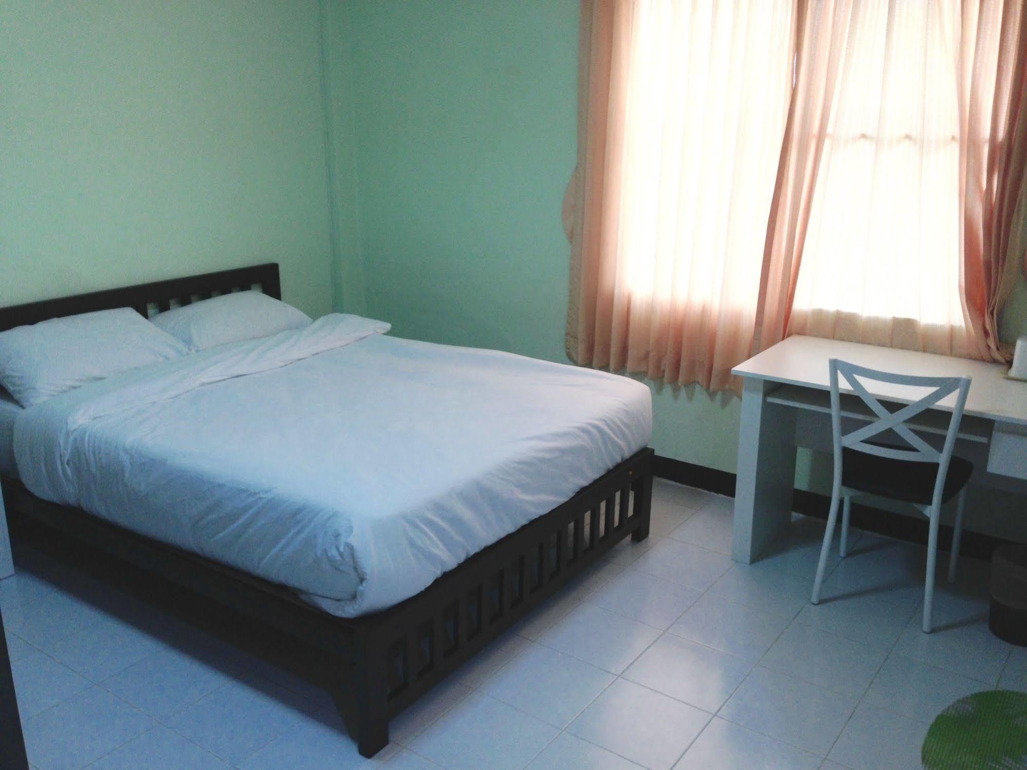 Hotel Sivari House