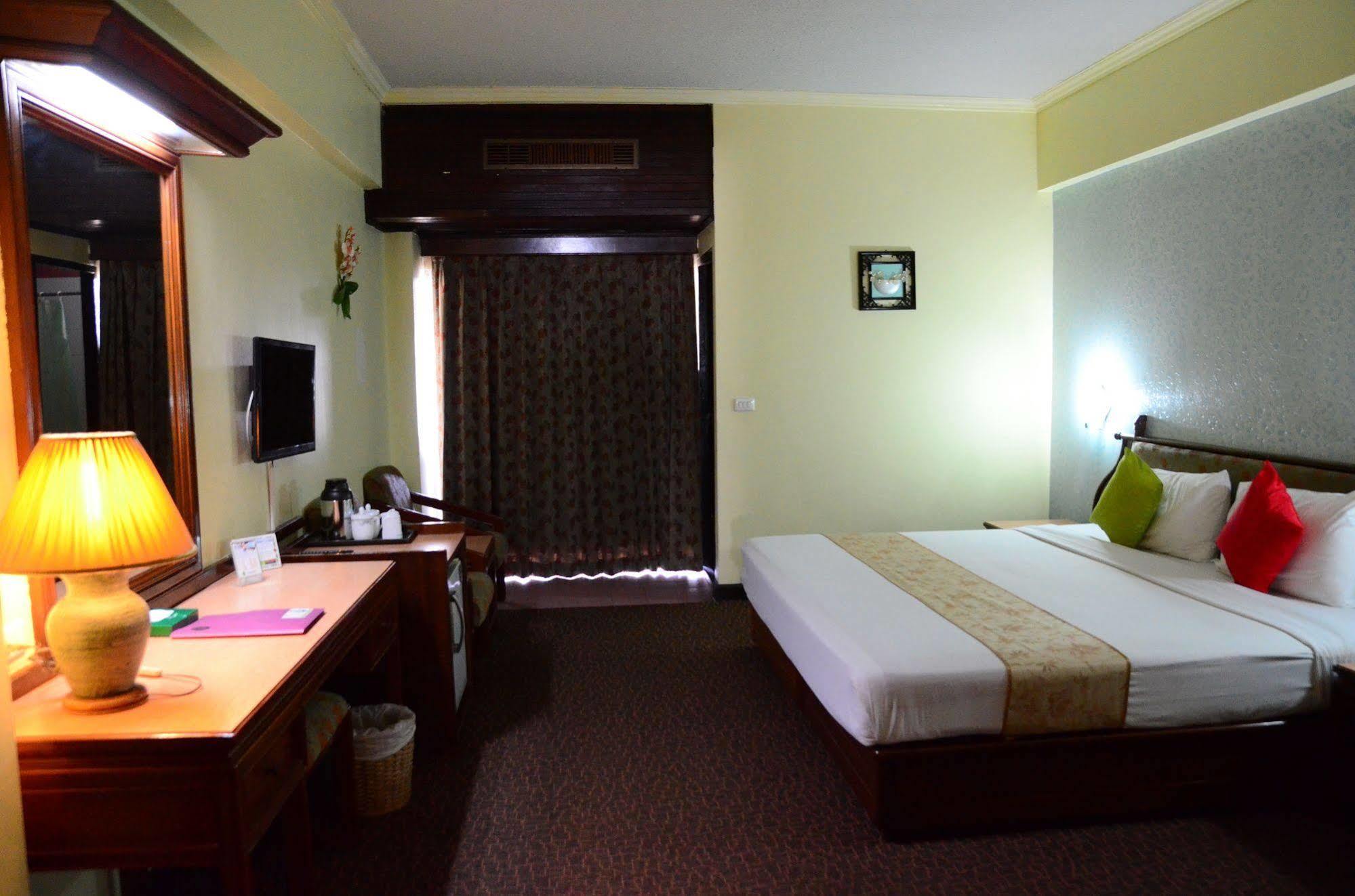 Hotel Ratchada