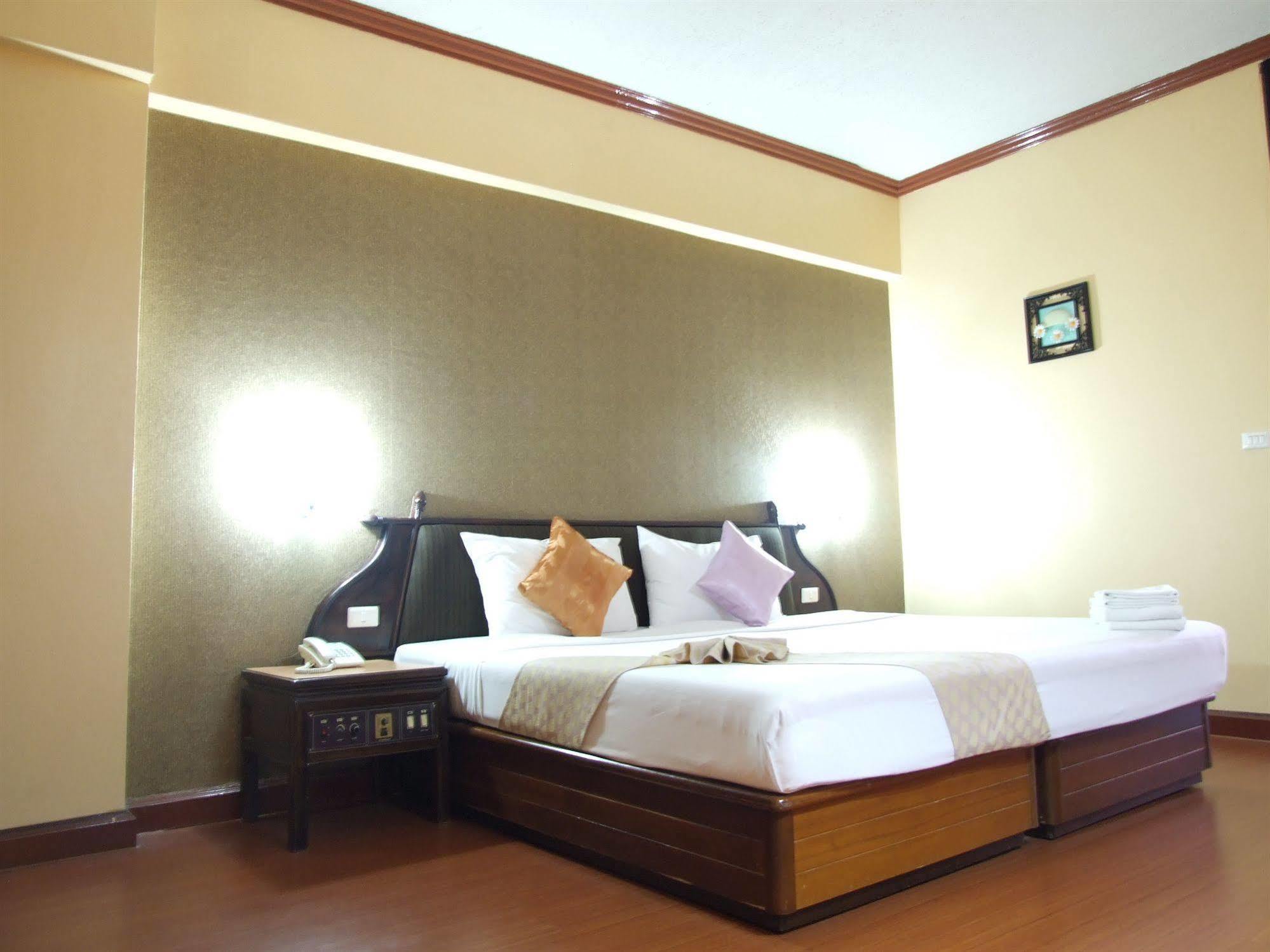 Hotel Ratchada