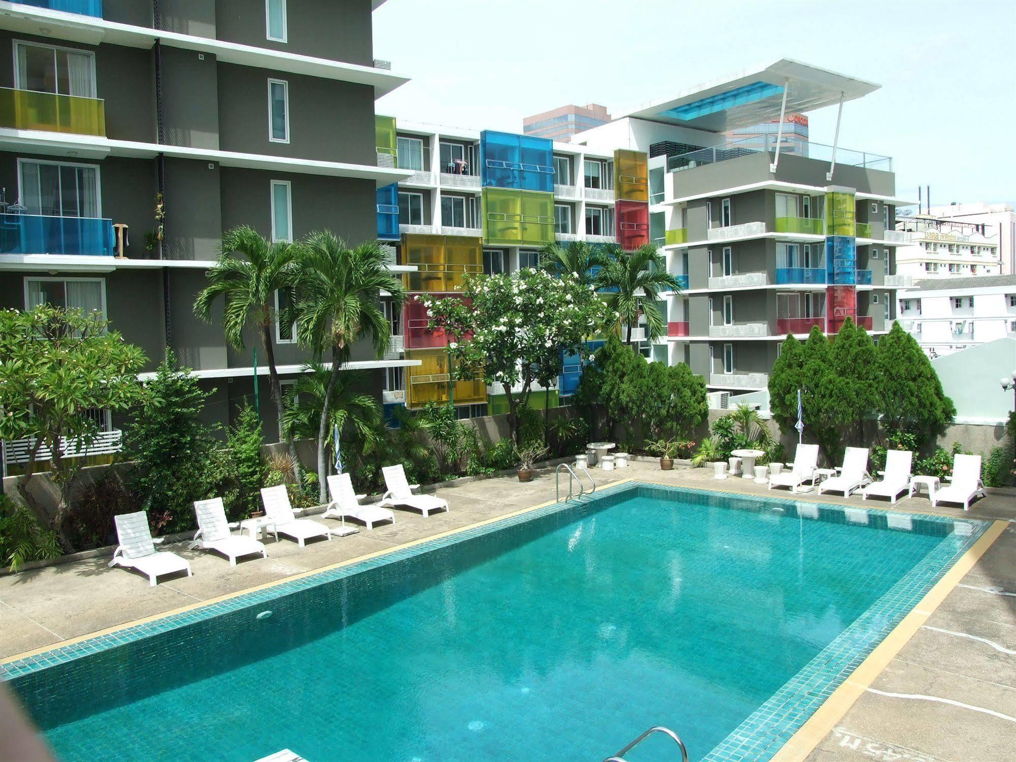 Hotel Ratchada 3*