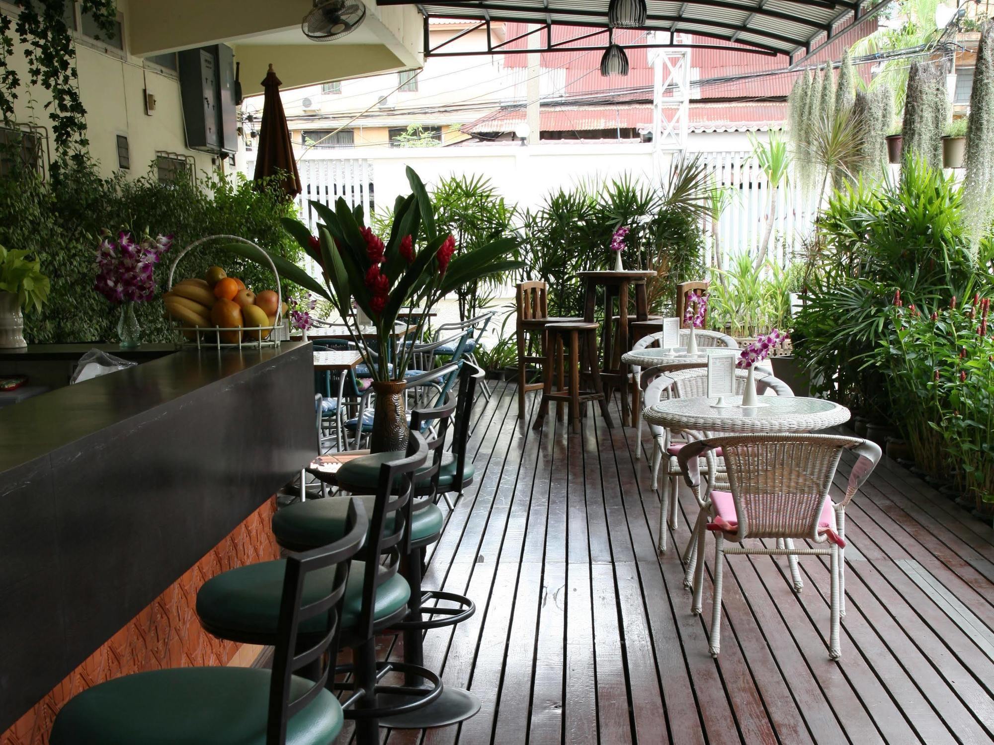 Rajata Hotel Bangkok