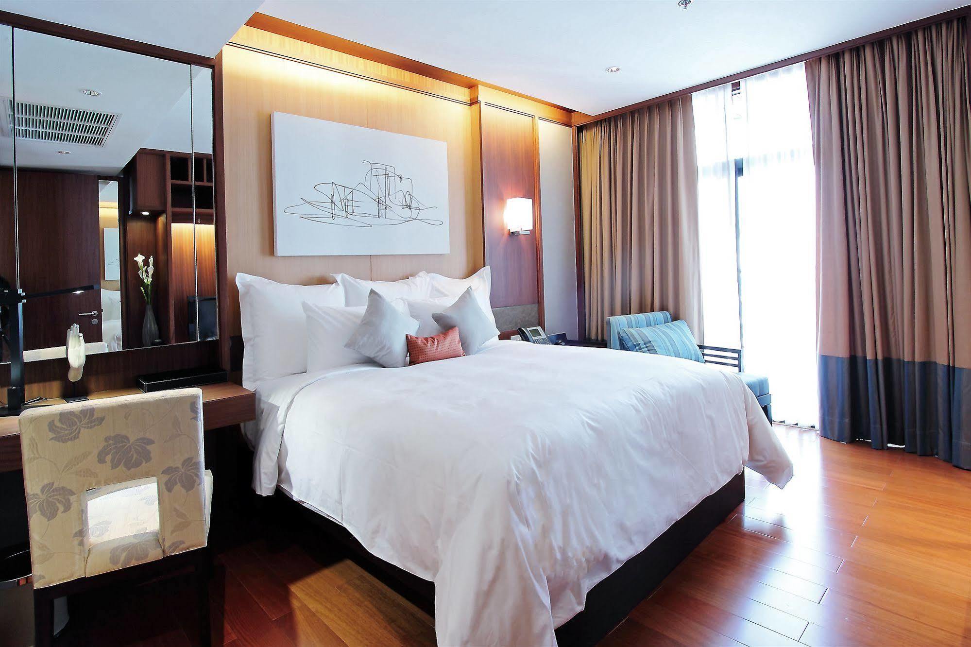 Khách sạn Aetas Bangkok