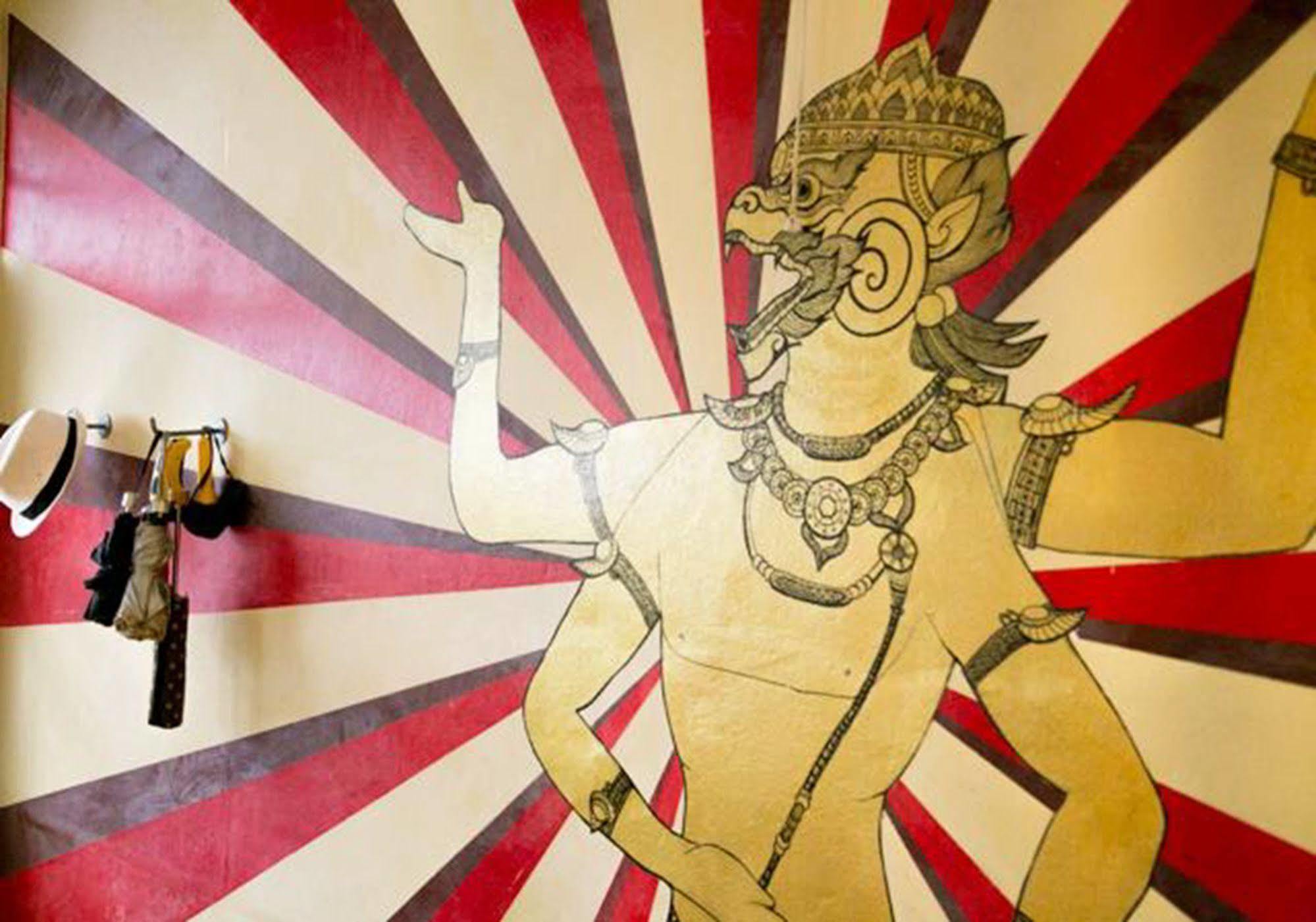 Siam Journey Hostel *