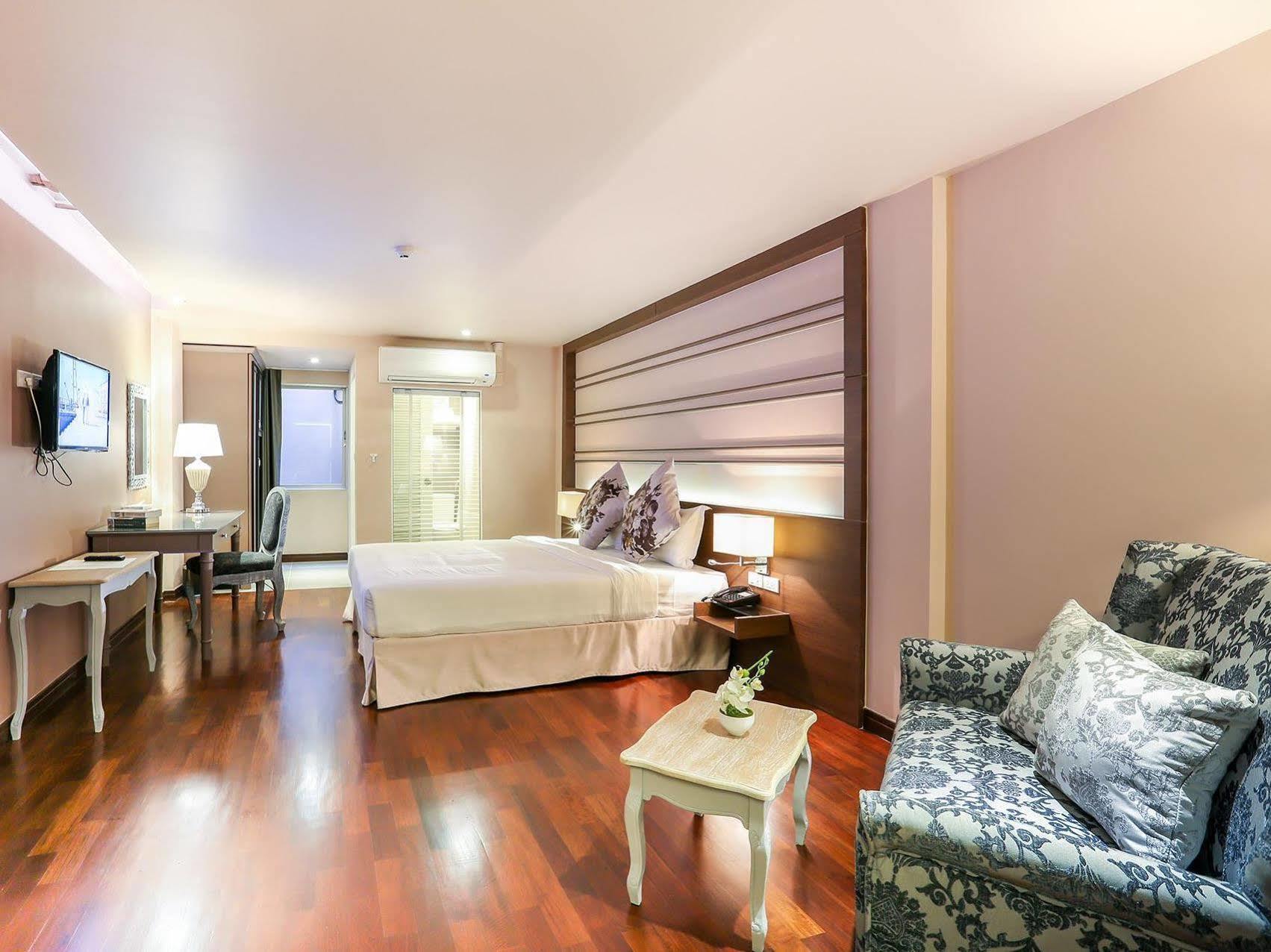 The Sathon Vimanda Hotel 3*